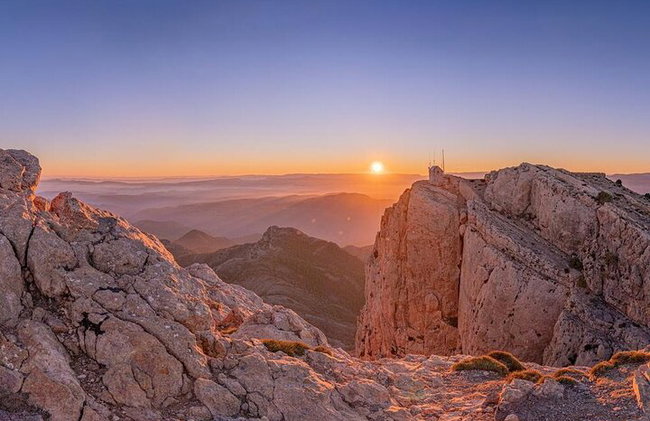 El Penyagolosa (1813m) - Corona el Pico Más Alto.- GUÍA OFICIAL - Foto 1