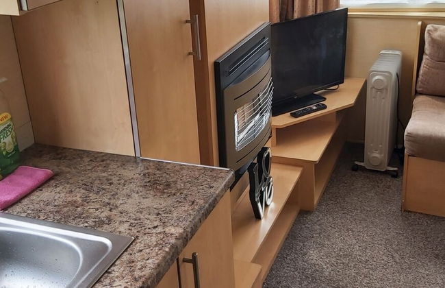 Adorable 2 Bedroom Caravan in Clacton-on-sea - Foto 14