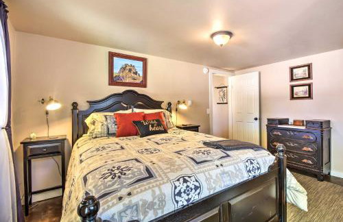 Cozy Home w/ Media Room: Short Walk to Taos Plaza! - Foto 18