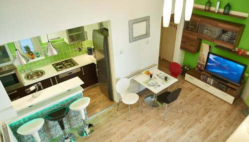 Studio Apartment Green Wall - Foto 5