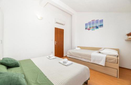 Peacefull getaway island Hvar! - Photo 17