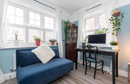 Sleeps 8, off-road parking for 3 cars, pet friendly, welcome hamper - Foto 9