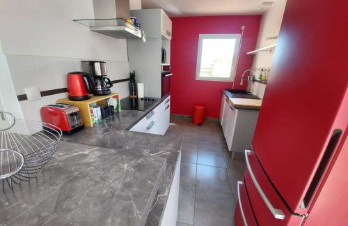 Maison lumineuse, quartier calme, proche mer, 8 personnes - Foto 9