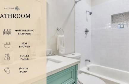 Front Lake Holiday 2BR 1BA Guest Home with Hot Tub - Foto 18