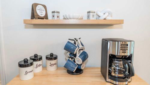 Bougainvillea Place- Brand New Golf Cart Included - Foto 2