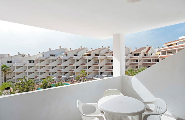 Paloma Beach Apartments - Photo 24