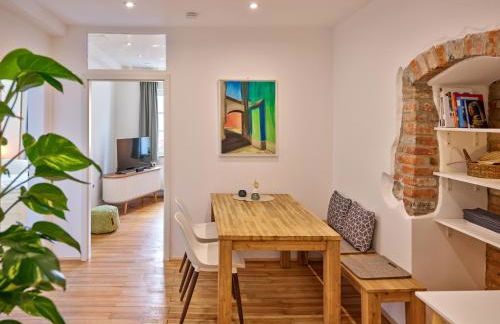 Große stilvolle Altbauwohnung im Herzen von Passau bis 6 Personen - Foto 1