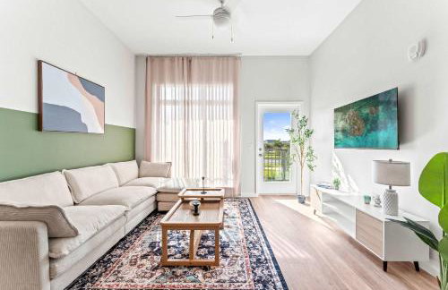 Riviere 3BR Apartment Stylish King Family Pets Friendly Pool & Gym Near Epic Universe - Foto 18