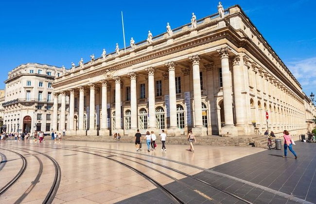 Bordeaux Exploration Game and City Tour on your Phone - Photo 7