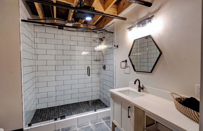 The 1865 Duet - Photo 27