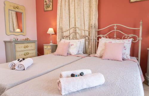 stunning tranquil villa with private pool - Foto 16