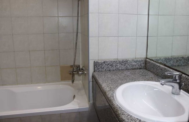 Stunning Studio With Balcony And Free Parking - Foto 11