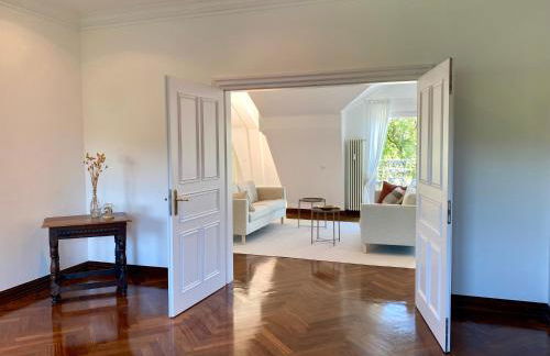 Design-Loft mit 2 Balkonen am Stadtwald - 20 min zur Messe Düsseldorf - Foto 5