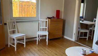 FEWO in Varel Winkelsheide in 11 Auto-Minuten am Hafen oder am Strand auch mit Hund - Foto 3