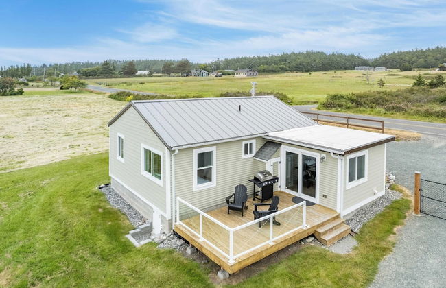 Swan Lake Cottage by Avantstay Views + Firepit - Foto 1