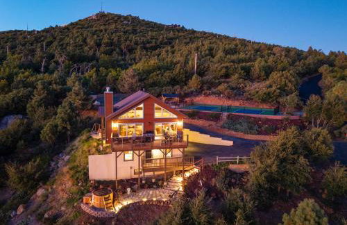 Wild Moon Ranch with Pickleball, Cedar Tub, Views - Foto 50