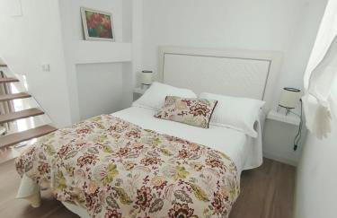 Casa Sebastiana Alojamiento moderno con terraza y vistas al mar, ideal para parejas - Foto 8