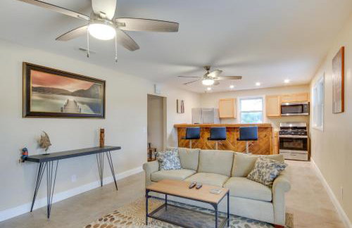 Waterfront Lakehouse w/ Private Dock & Fire Pit! - Foto 22