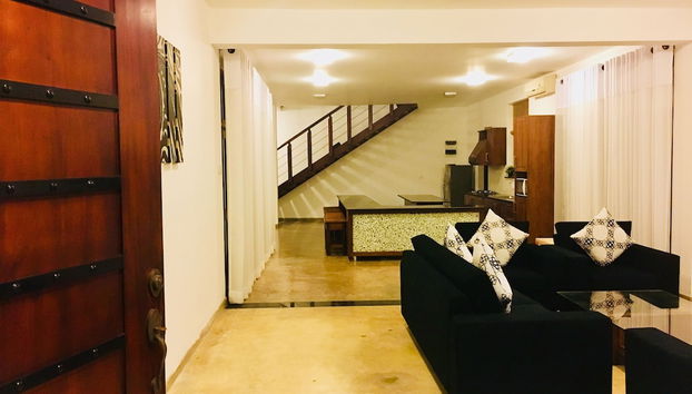 8 Plus Villa - Foto 2, Salottino della hall