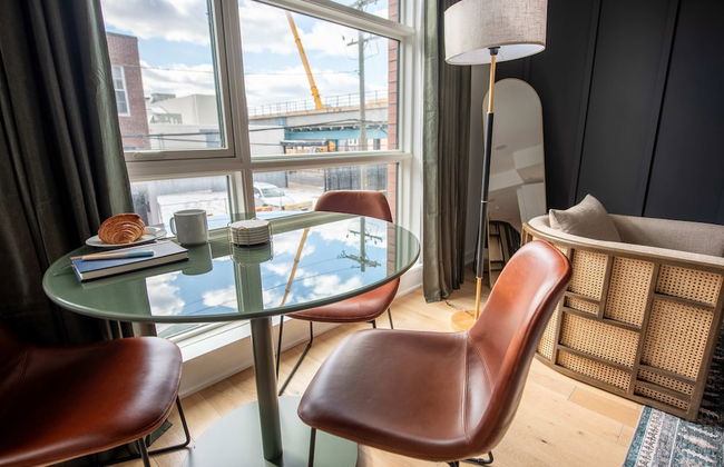 Sosuite 2BR Apt w W D Newly Renovated - Foto 7