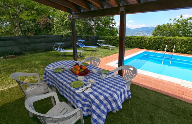 Mansion in San Valentino With Pool - Photo 26