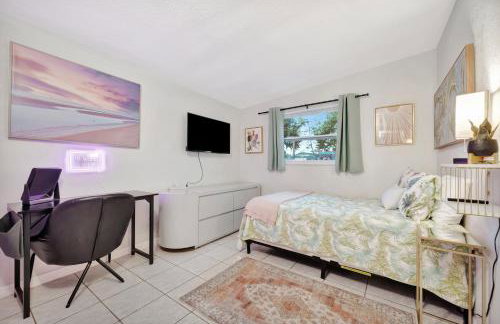 Firepit, Bikes & BBQ! Sleeps 10, 12 mins to Beach! - Photo 37