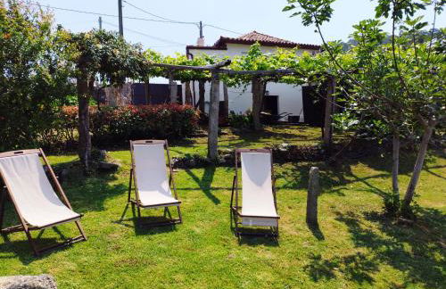 A Barraca. Casa con jardín y vistas a la ría - Foto 11