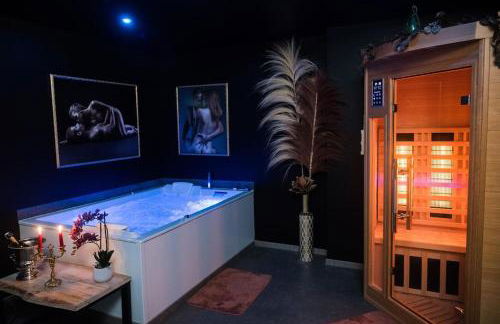 La Rose Médiévale Balnéo & Sauna - Foto 40