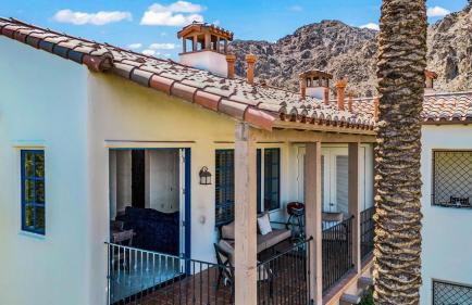 LV204 Airy Upstairs 2 Bedroom w Private Balcony - Foto 13