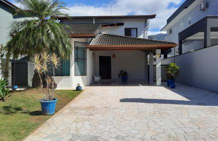 Lindo Sobrado com Piscina em Condomínio Fechado - Photo 34