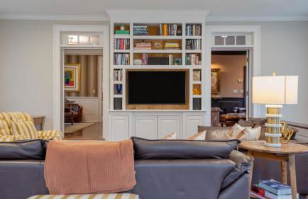 Secluded Estate Optional Guest House, Pond, Playroom, Gym & Theater Sunny Pond by Avantstay - Foto 44