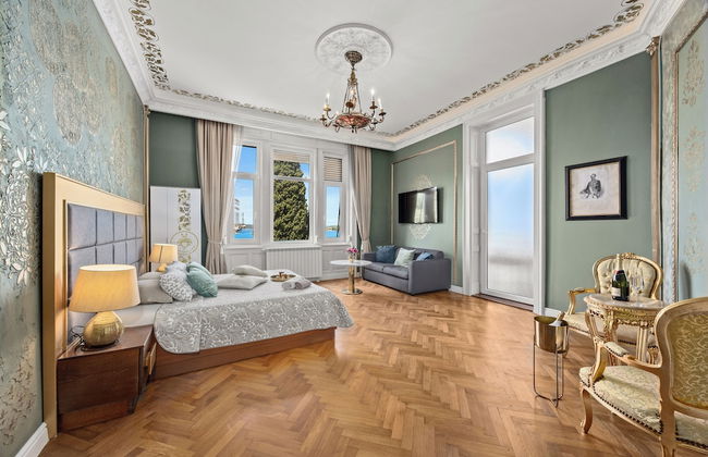 Villa Muenz Luxurious Residence - Photo 3