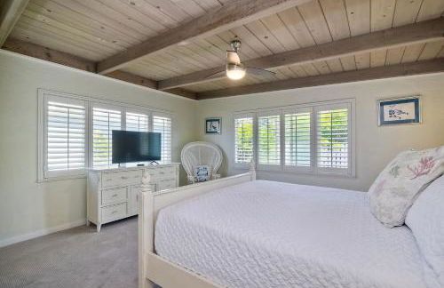 Oceanfront Villa with Private Beach Access, Remodeled Kitchen - Photo 29