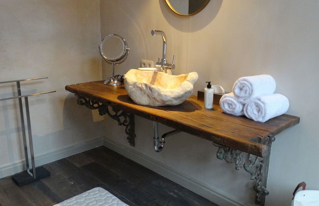 The Chamberlain - Photo 24