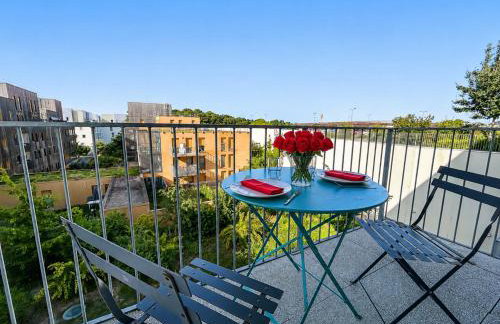 Studio, balcon, parking, commerces & transports - Foto 10