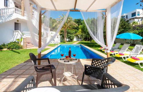 Villa Arantxa by Villa Plus - Photo 3