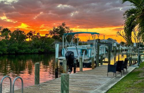 House With A BoatYour Private Waterfront Resort - Foto 5