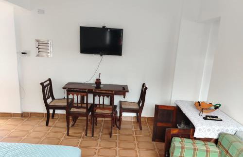 Apartamento pé na Areia com Garagem no Centro - Foto 9