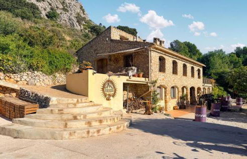 5 Bedroom Awesome Home In Tárbena - Foto 1