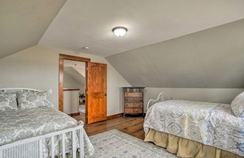 Secluded Bonanza Home with Antique Furnishings - Foto 27