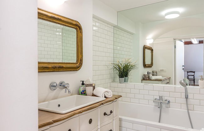 Tromostovje IV In Heart Of Ljubljana - Photo 46