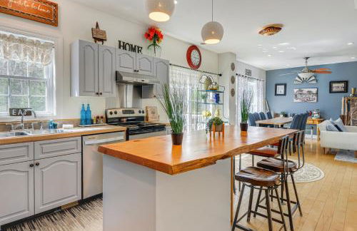 6 Mi to Mt Snow Nature-View Home with Fire Pit! - Foto 8