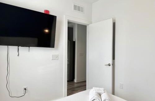 Luxury 2B2B Penthouse with Balcony Downtown 542Blvd - Foto 6