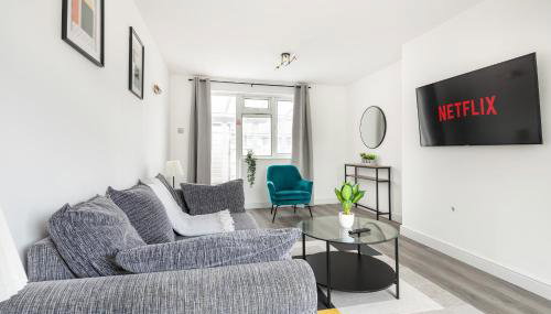 Kent Haven - 3 bed house, Games room and Parking - Foto 5