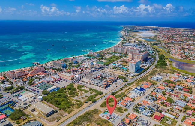 NEW 4br4ba Villa Across of Palmbeach w Pvt Pool - Foto 42