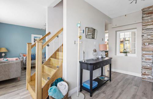 Bumble Cottage, Torcross - Heart of Torcross - Log burner - Ley views - Foto 8