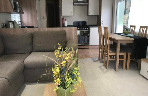 Poppy at Oakdene Forest Park - Foto 69