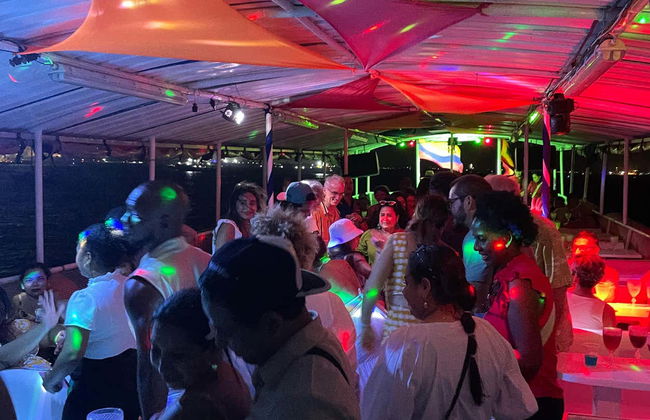 Cartagena Boat Trip + Show & Dinner - Foto 9