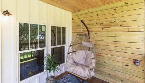 Cozy Villa Stay Gorgeous Views Unit C - Photo 4