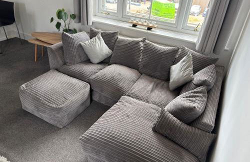 2 Bed Apartment Near Yeovil Hospital & Leonardo - Foto 7